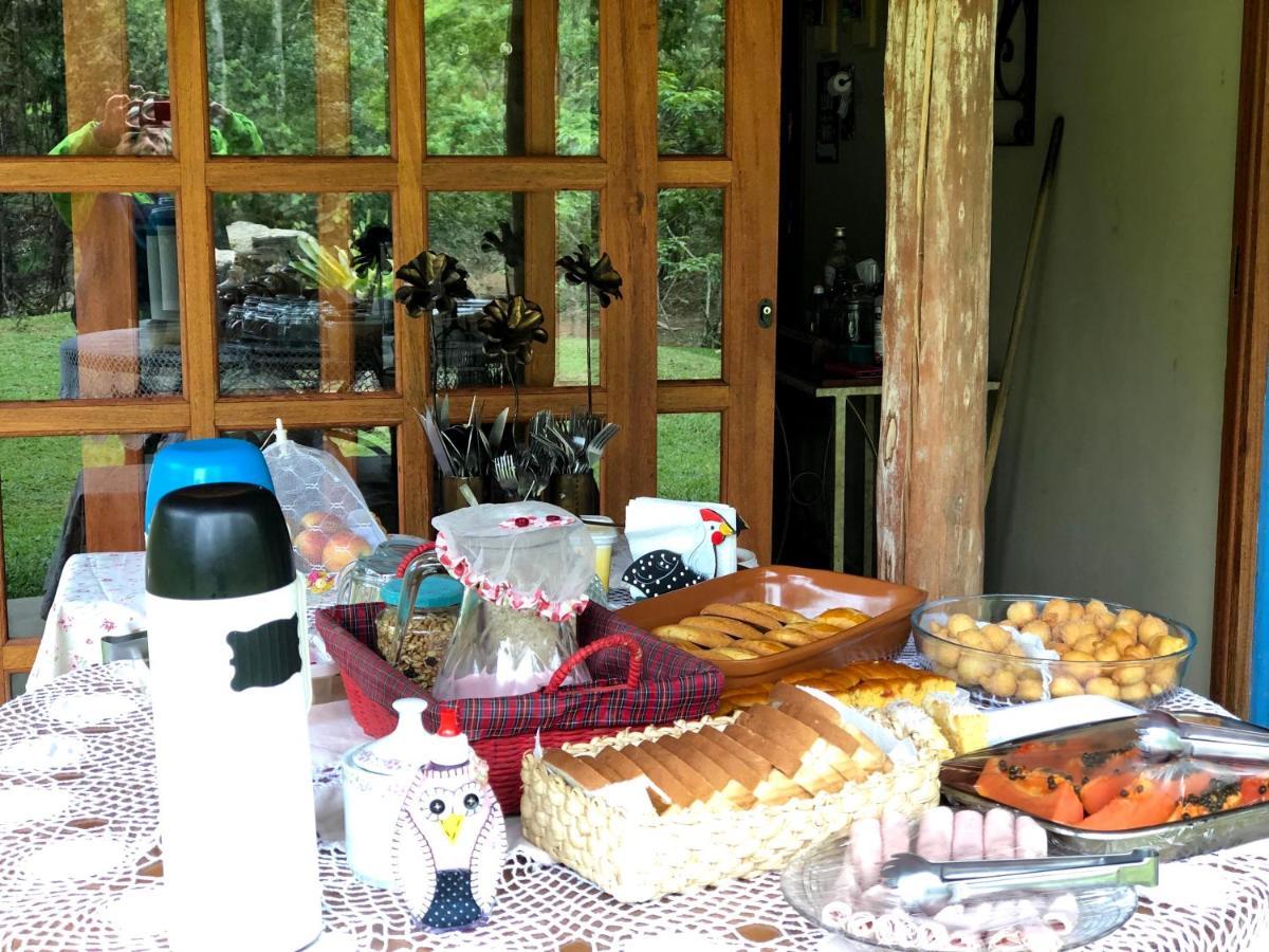 Pousada Camping E Restaurante Vila Dos Arcanjos ボカイーナ・デ・ミナス エクステリア 写真