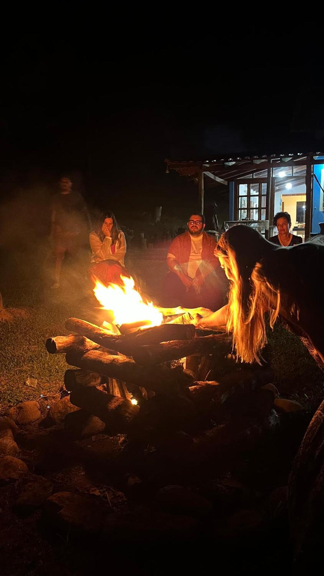 Pousada Camping E Restaurante Vila Dos Arcanjos ボカイーナ・デ・ミナス エクステリア 写真
